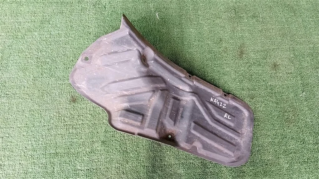 Б.у. подкрылок MITSUBISHI GRANDIS NA4W MITSUBISHI GRANDIS NA4W 4G69 2006