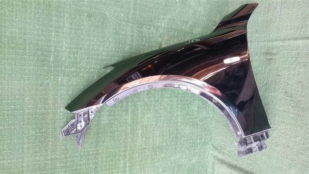 Б.у. крыло INFINITI QX50 J50 INFINITI QX50 J50 VQ37VHR 2010