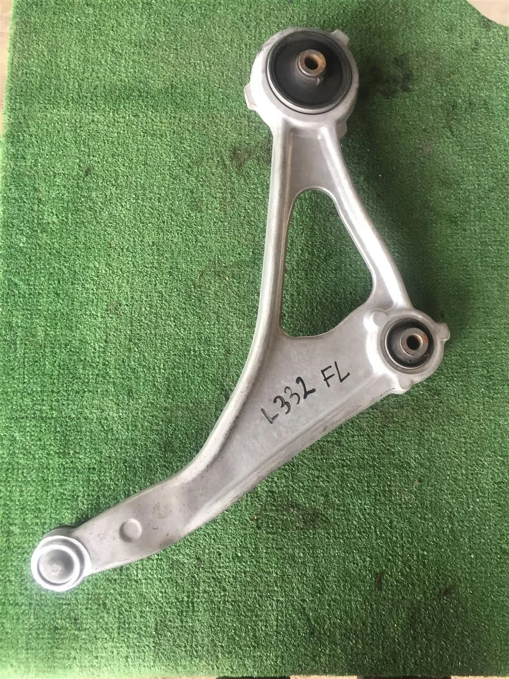 Б.у. рычаг NISSAN TEANA L33 NISSAN TEANA L33 QR25 2015