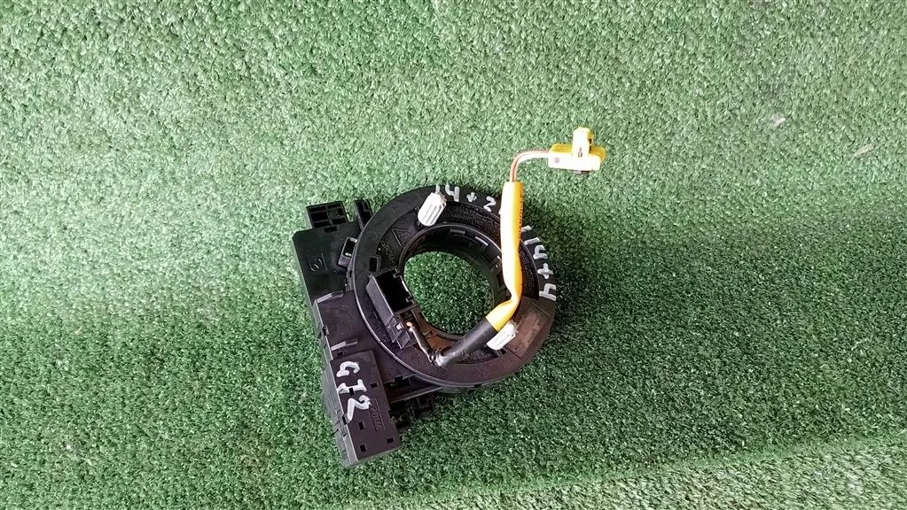 Б.у. шлейф рулевой MAZDA MAZDA 6 GJ MAZDA MAZDA 6 GJ SH 2012