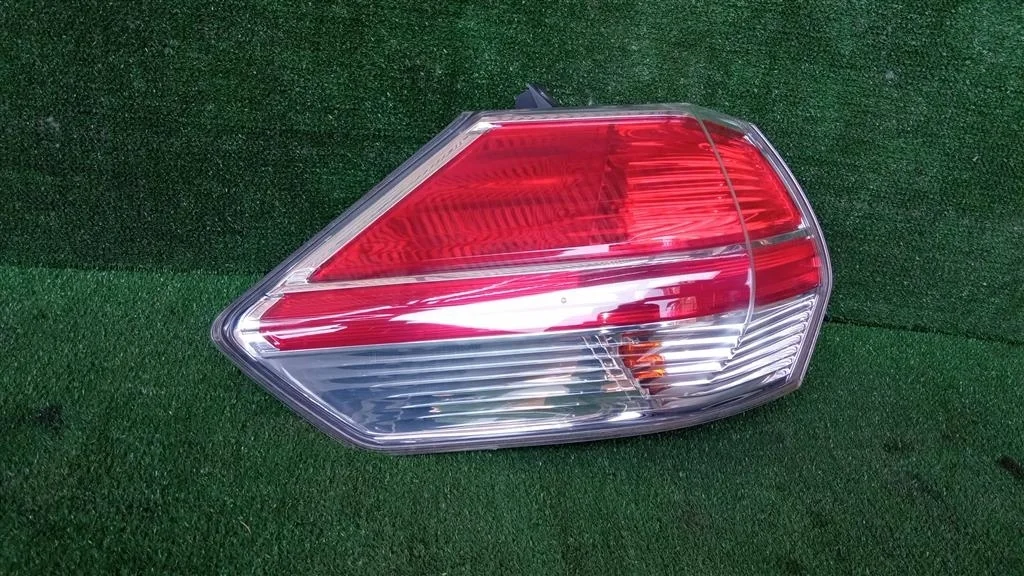 Б.у. фонарь наружный NISSAN X-TRAIL T32 NISSAN X-TRAIL T32 MR20DD 2015