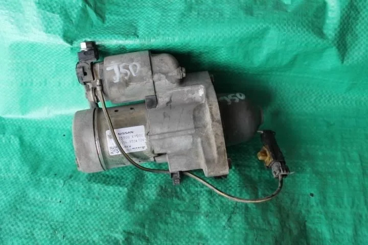 Б.у. стартер INFINITI QX50 J50 INFINITI QX50 J50 VQ37VHR 2010