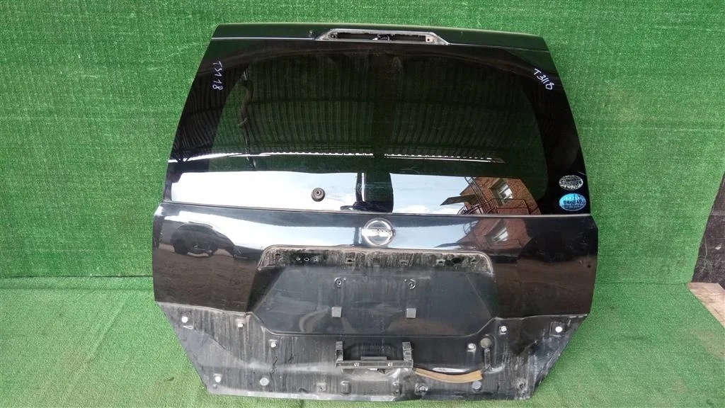 Б.у. стекло NISSAN X-TRAIL T31 NISSAN X-TRAIL T31 MR20 2008