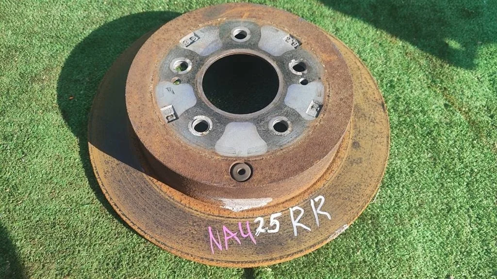 Б.у. диск тормозной MITSUBISHI GRANDIS NA4W MITSUBISHI GRANDIS NA4W 4G69 2003