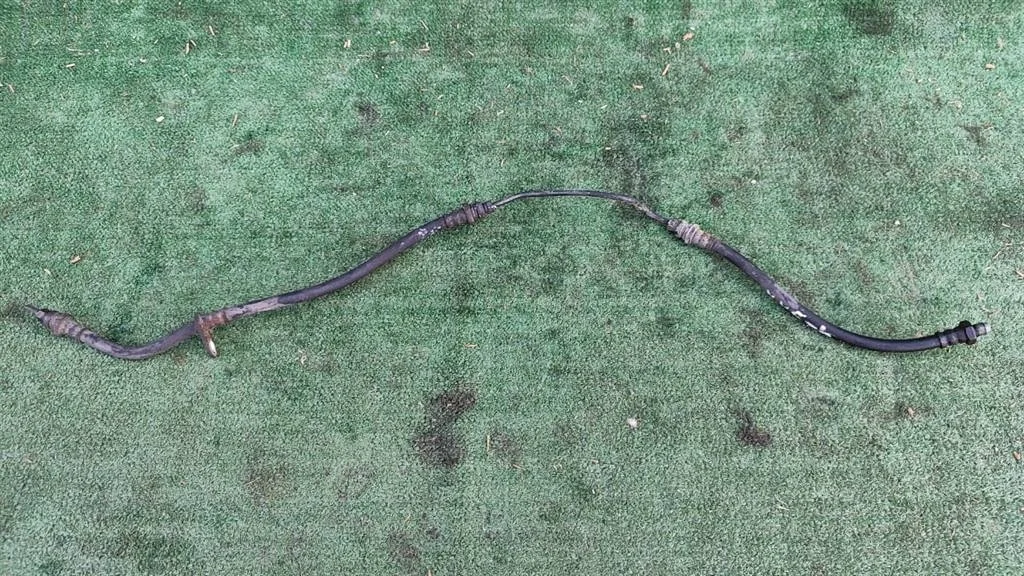 Б.у. шланг тормозной MITSUBISHI GRANDIS NA4W MITSUBISHI GRANDIS NA4W 4G69 2003