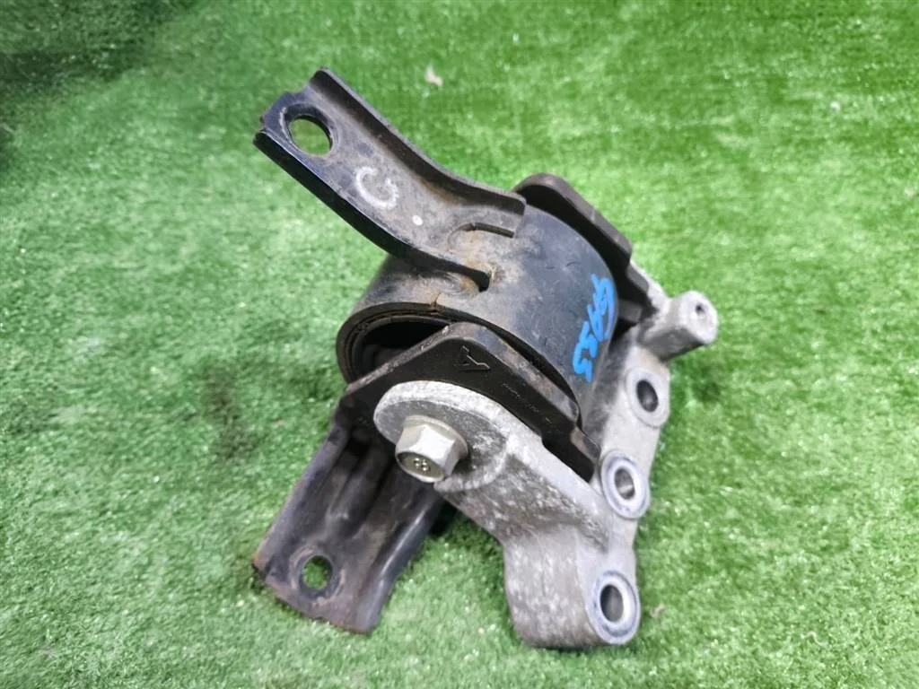 Б.у. опора двигателя MITSUBISHI ASX GA3W MITSUBISHI ASX GA3W 1.8 2010