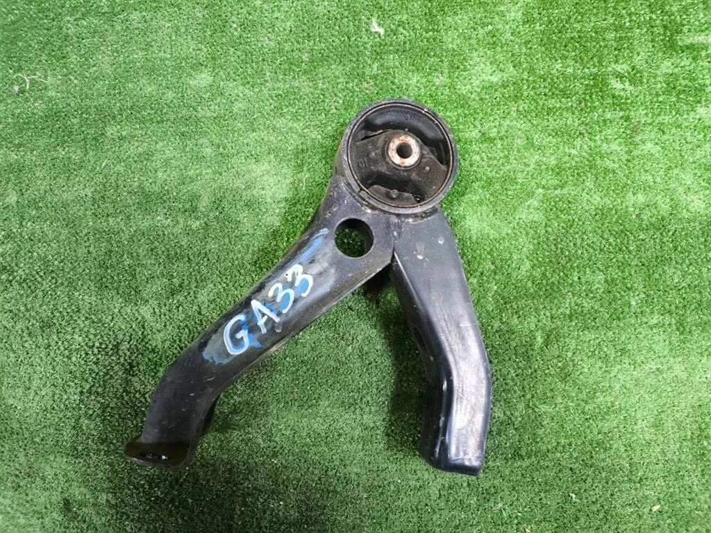 Б.у. опора двигателя MITSUBISHI ASX GA3W MITSUBISHI ASX GA3W 1.8 2010