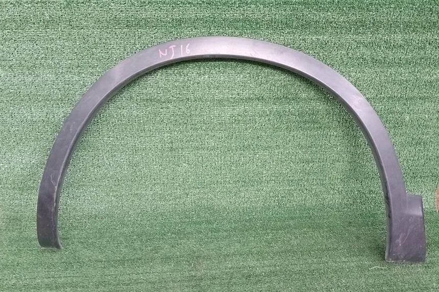 Б.у. расширитель крыла NISSAN QASHQAI J10 NISSAN QASHQAI J10 2.0 2007