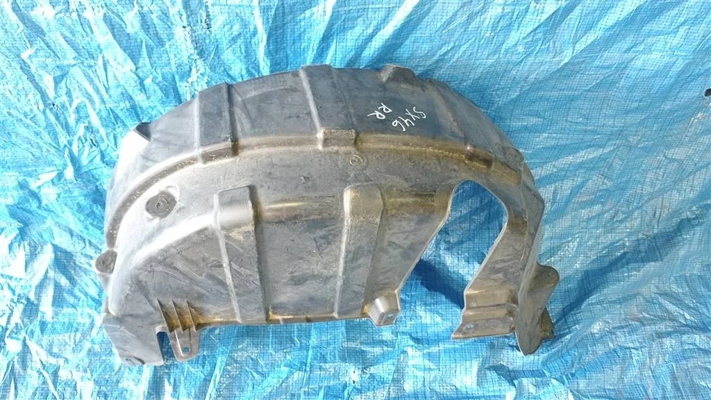 Б.у. подкрылок SUZUKI SX4 YA41S SUZUKI SX4 YA41S 2.0 2007