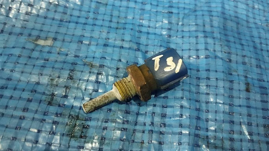 Б.у. датчик температуры NISSAN X-TRAIL T31 NISSAN X-TRAIL T31  2007-