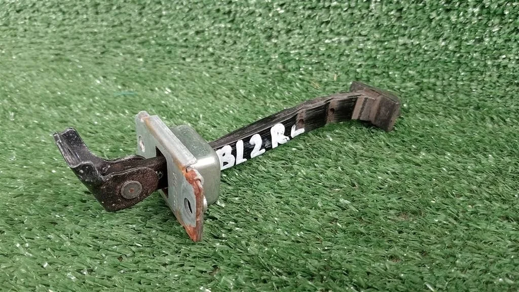 Б.у. ограничитель двери MAZDA MAZDA 3 BL MAZDA MAZDA 3 BL 1.6 2009