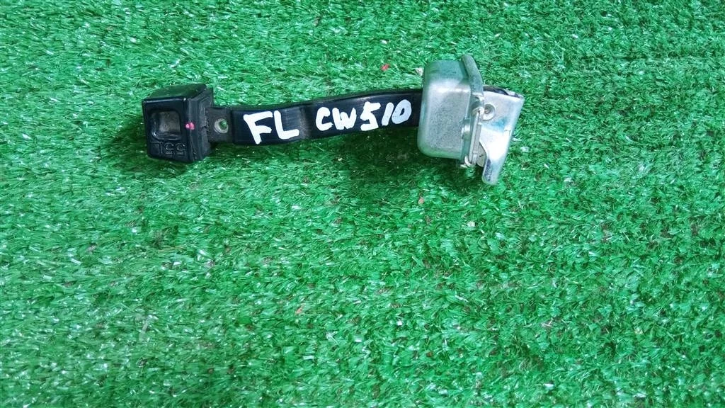 Б.у. ограничитель двери MITSUBISHI OUTLANDER XL CW5W MITSUBISHI OUTLANDER XL CW5W 4B12 2009