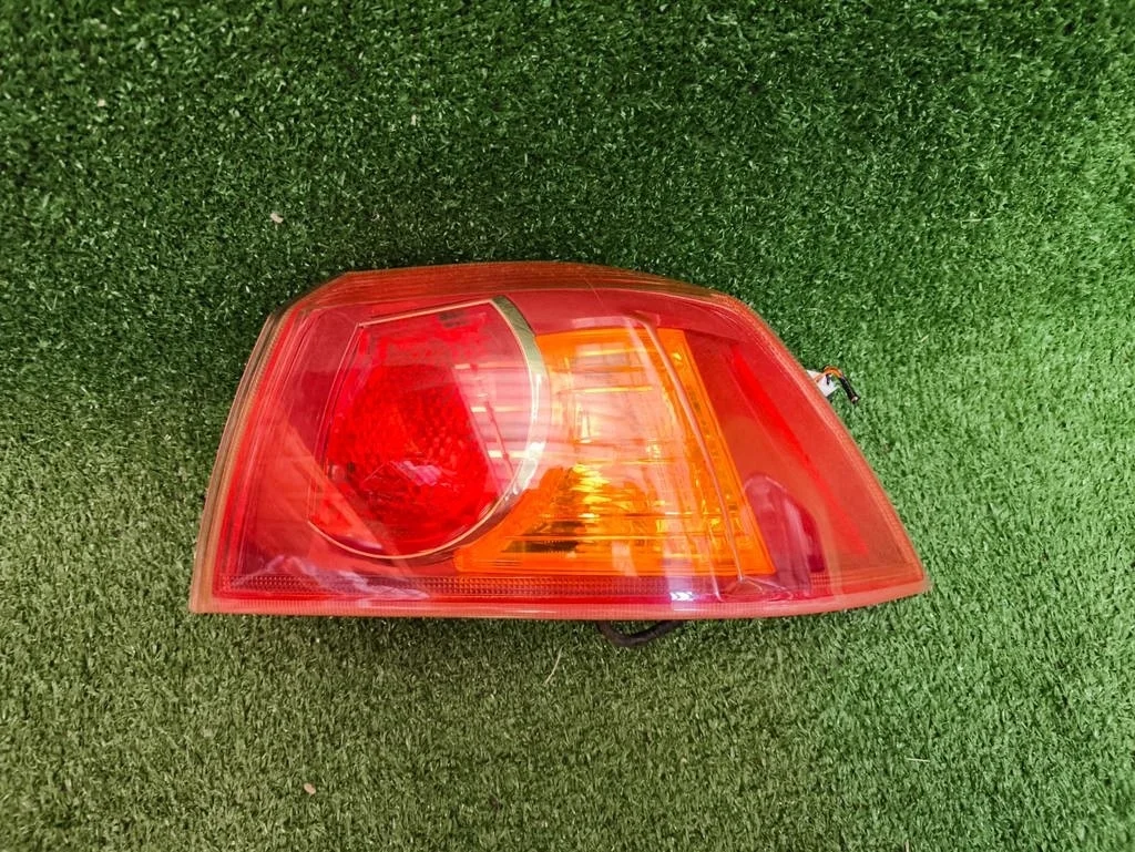 Б.у. фонарь наружный MITSUBISHI LANCER CY4A MITSUBISHI LANCER CY4A 2.0 2008