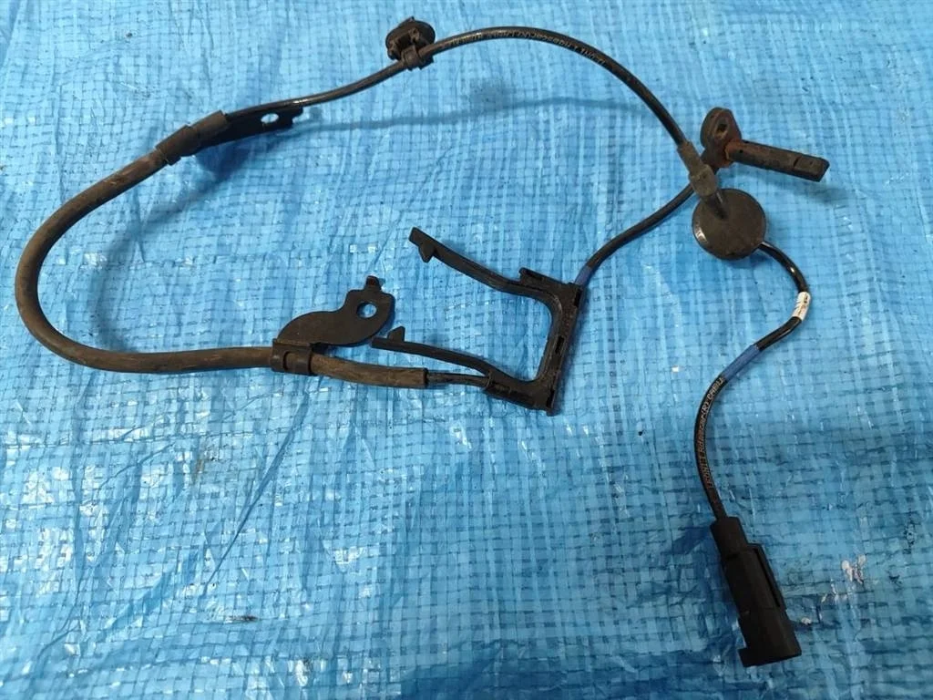 Б.у. датчик abs MITSUBISHI LANCER CX3A MITSUBISHI LANCER CX3A 1.8 2011