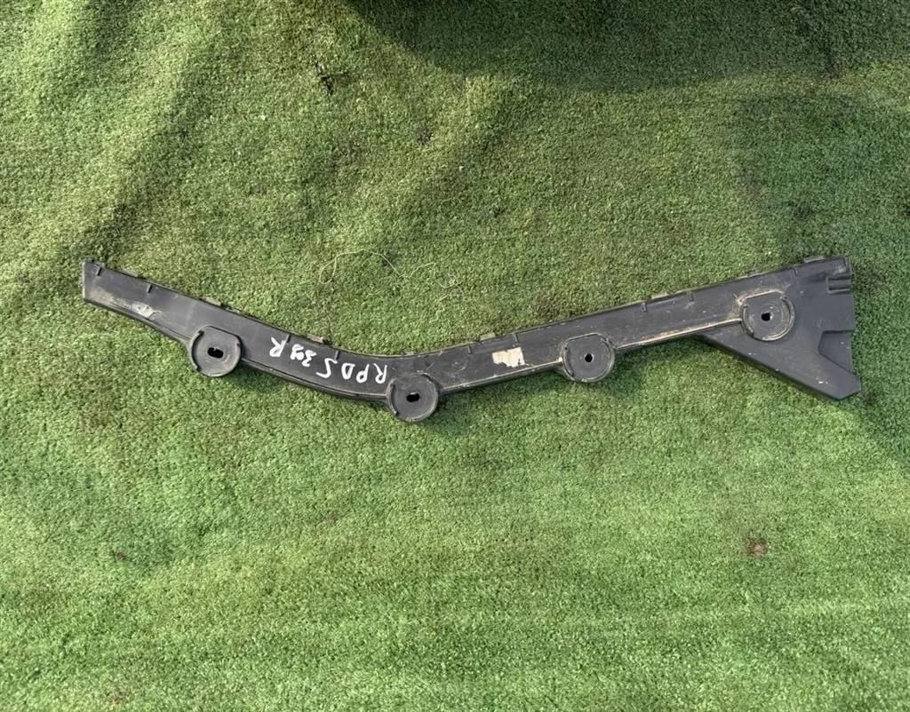 Б.у. крепление бампера зад SKODA RAPID SKODA RAPID