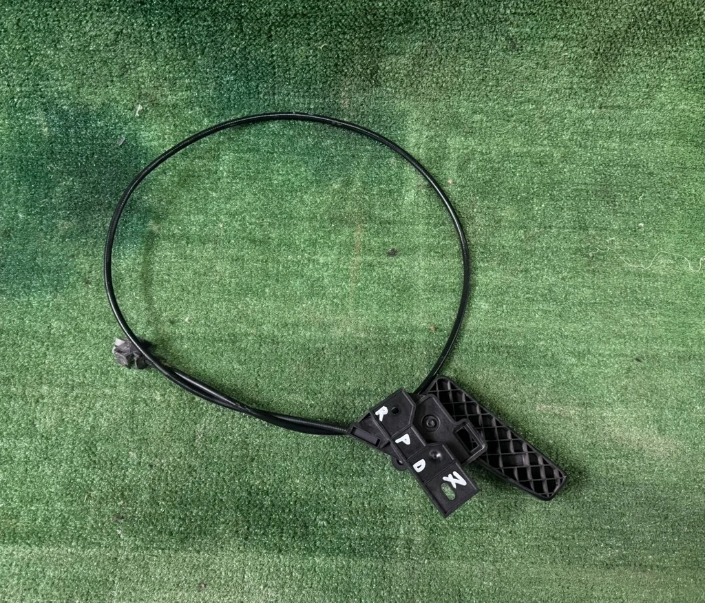 Б.у. трос капота SKODA RAPID SKODA RAPID