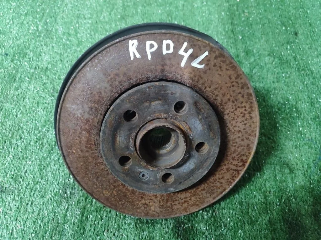 Б.у. кулак поворотный SKODA RAPID SKODA RAPID  CWVB 2017