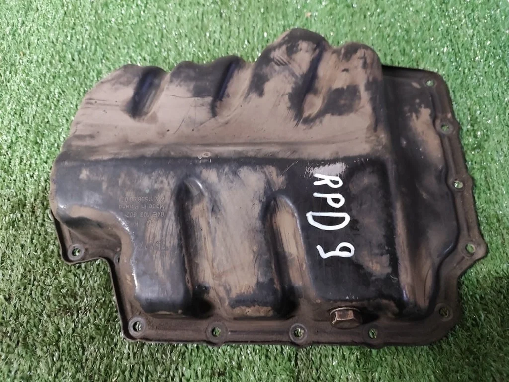 Б.у. поддон картера SKODA RAPID SKODA RAPID