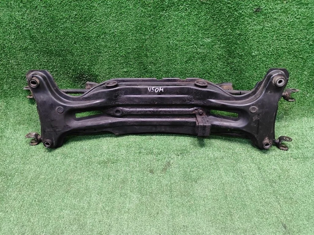 Б.у. балка TOYOTA CAMRY V50 ASV50 TOYOTA CAMRY V50 ASV50 2.5 2016