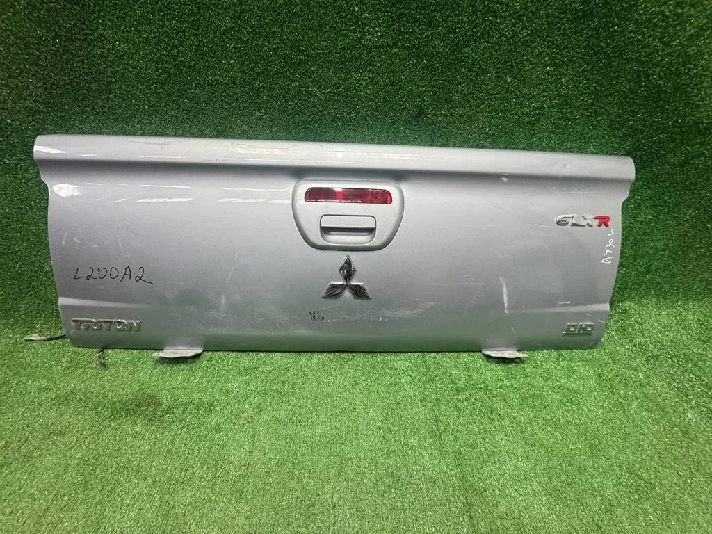 Б.у. борт откидной MITSUBISHI L200 KB4T MITSUBISHI L200 KB4T 2.5 2008