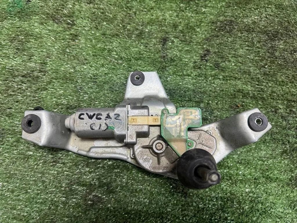 Б.у. мотор заднего дворника MITSUBISHI OUTLANDER XL CW6W MITSUBISHI OUTLANDER XL CW6W 3.0 2006