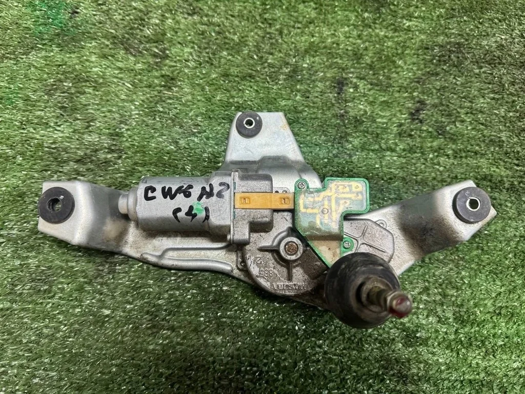 Б.у. мотор заднего дворника MITSUBISHI OUTLANDER XL CW6W MITSUBISHI OUTLANDER XL CW6W 3.0 2006