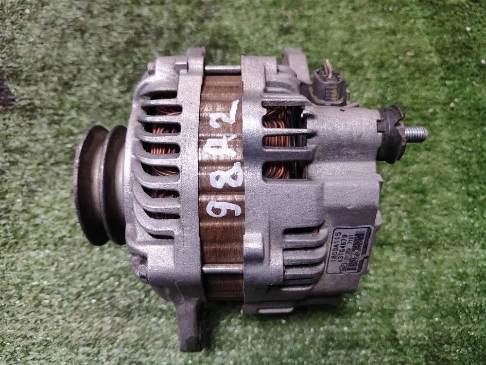 Б.у. генератор MITSUBISHI PAJERO V98W MITSUBISHI PAJERO V98W 3.2 2008