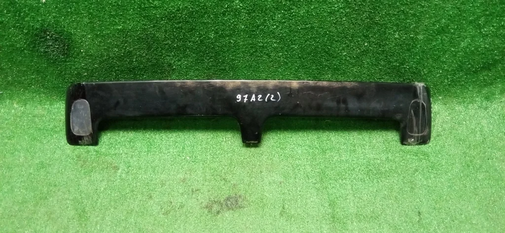 Б.у. спойлер MITSUBISHI PAJERO V97W MITSUBISHI PAJERO V97W 3.8 2009
