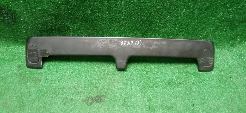 Б.у. спойлер MITSUBISHI PAJERO V97W MITSUBISHI PAJERO V97W 3.8 2009