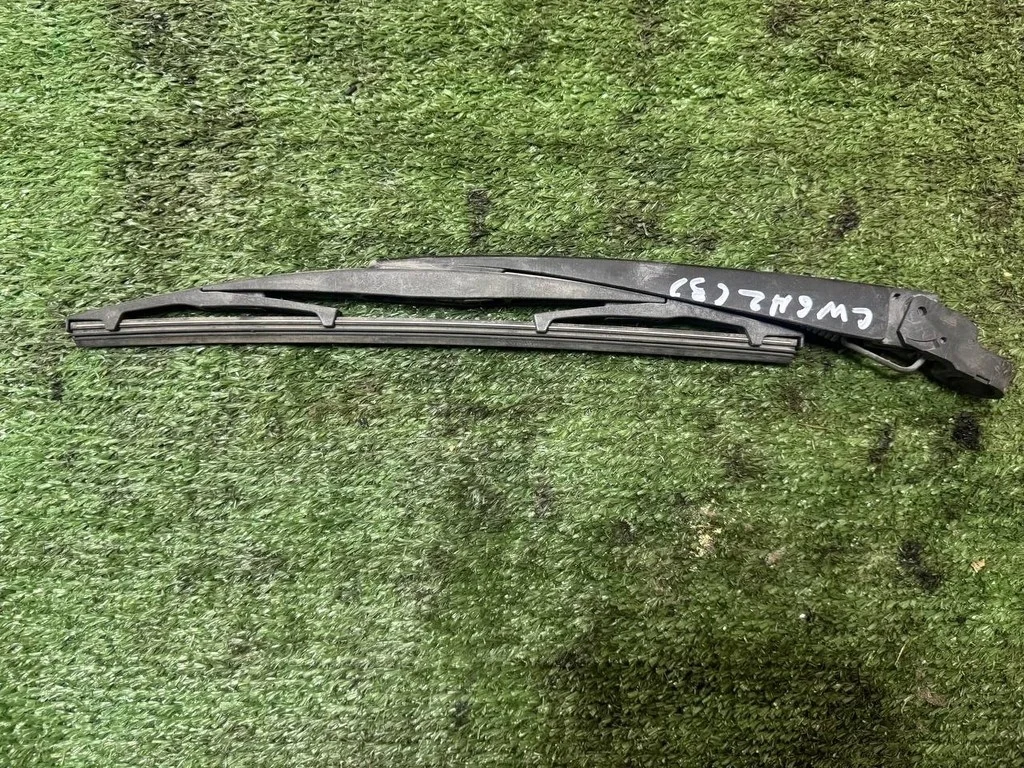 Б.у. поводок стеклоочистителя MITSUBISHI OUTLANDER XL CW6W MITSUBISHI OUTLANDER XL CW6W 3.0 2006