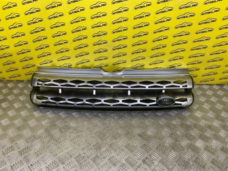 Решетка радиатора Land Rover Range Rover Evoque I (2011-2018) 2014 LR053209 ВНЕДОРОЖНИК 2.2 D 224DT