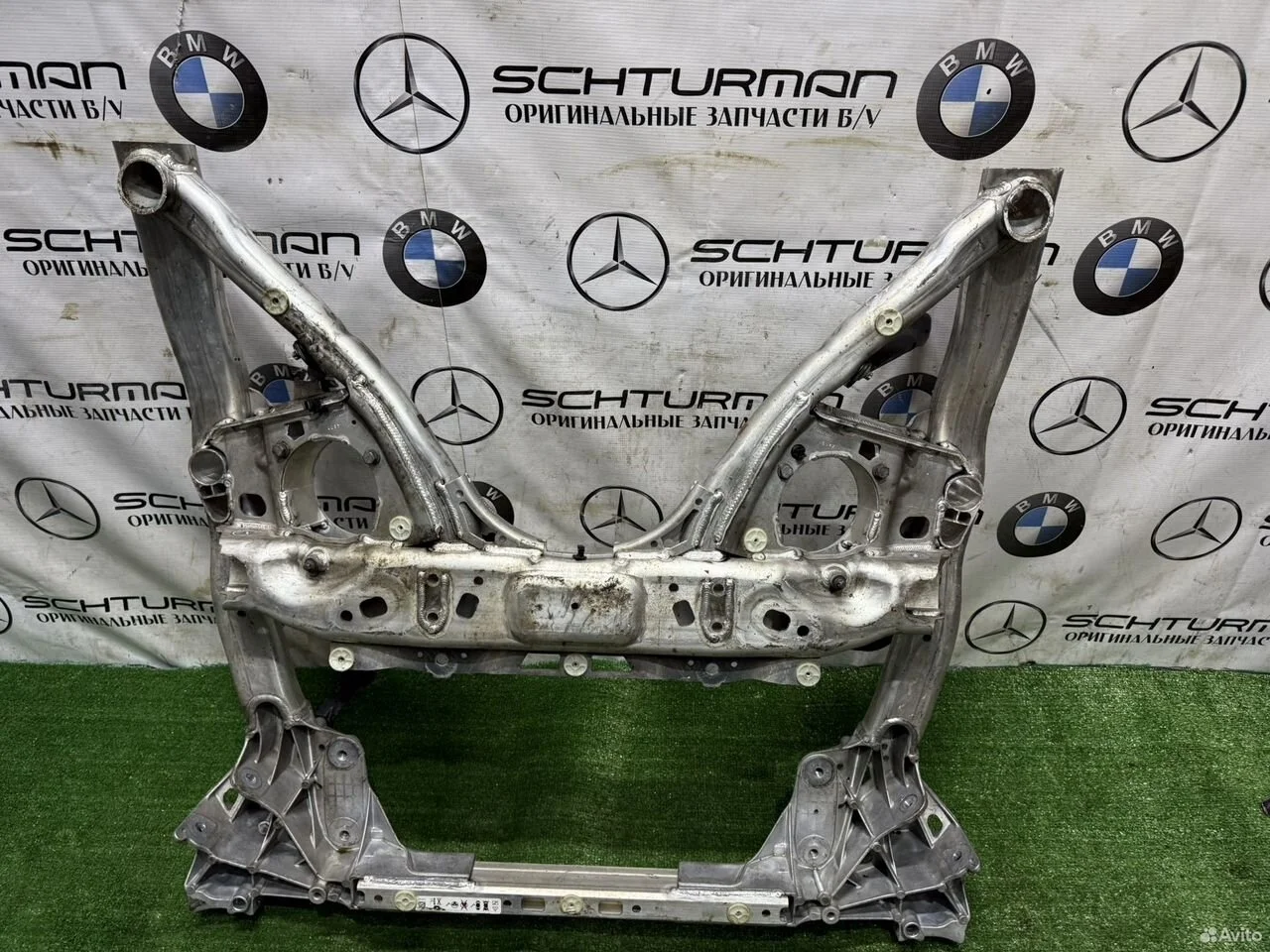 Подрамник передний bmw g30 g12 2wd 31106861106