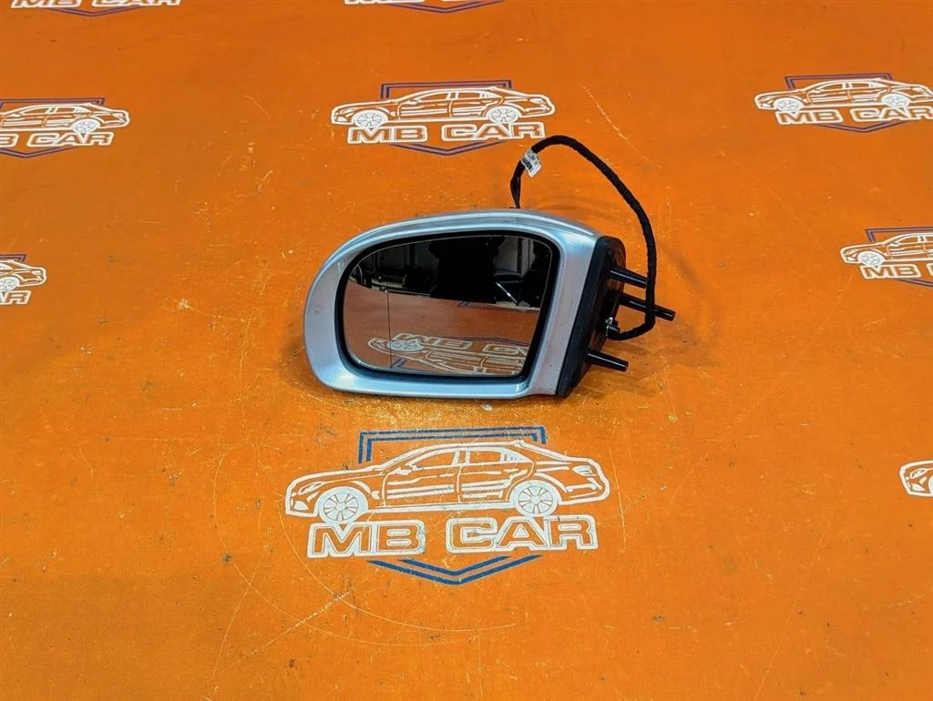 Зеркало левое Mercedes-Benz