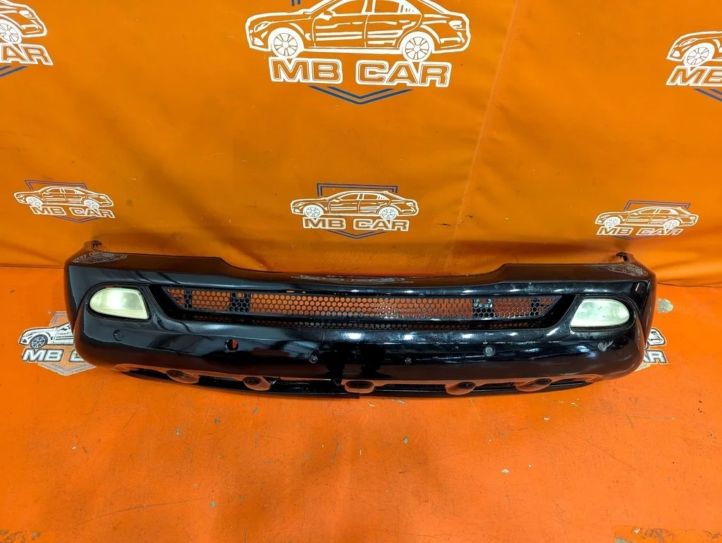 Бампер передний Mercedes-Benz