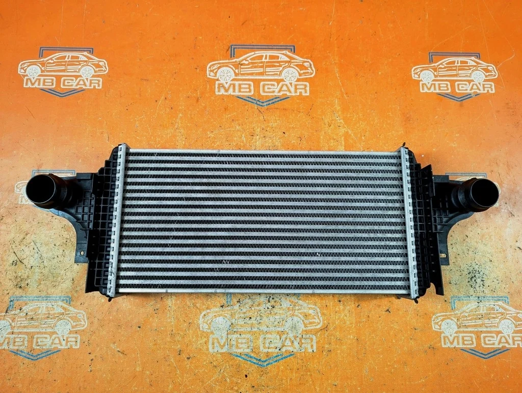 Интеркулер Mercedes-Benz