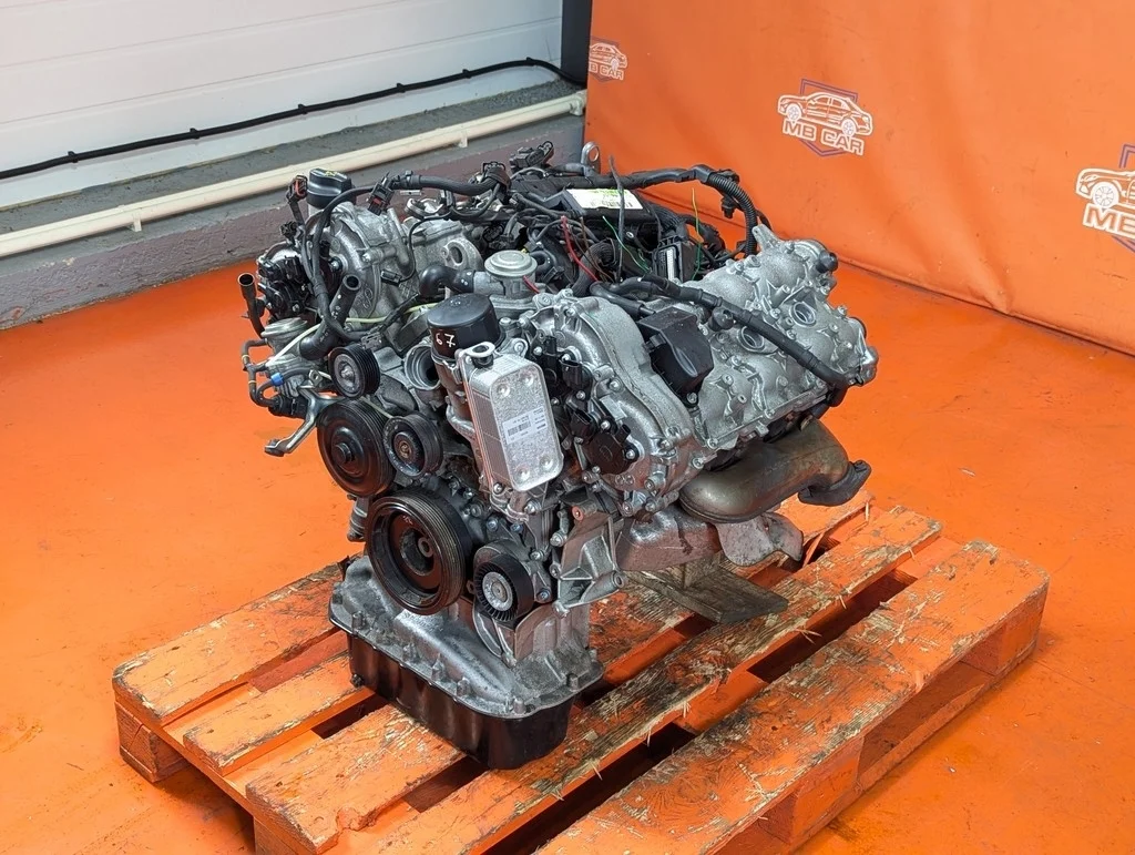 Двигатель бензиновый Mercedes-Benz