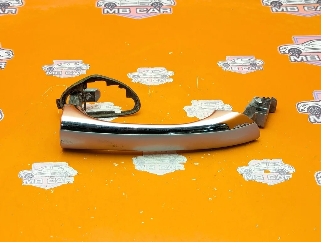 Ручка двери наружняя Mercedes-Benz