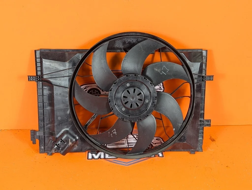 Вентилятор основной Mercedes-Benz