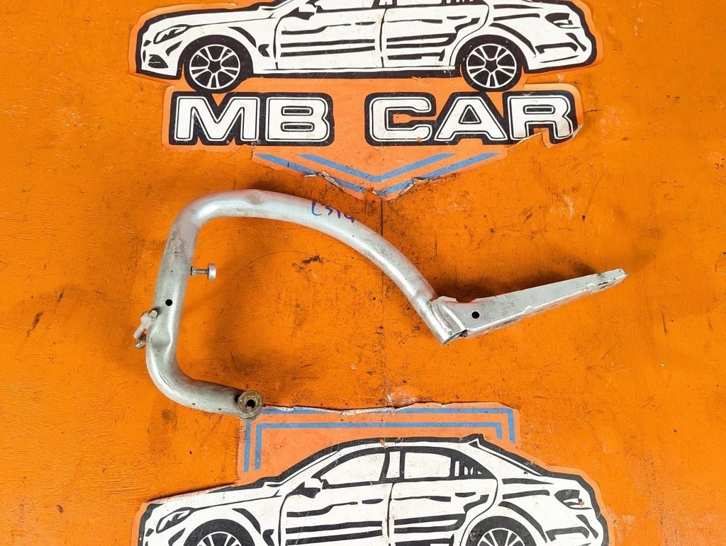 Петля крышки багажника Mercedes-Benz