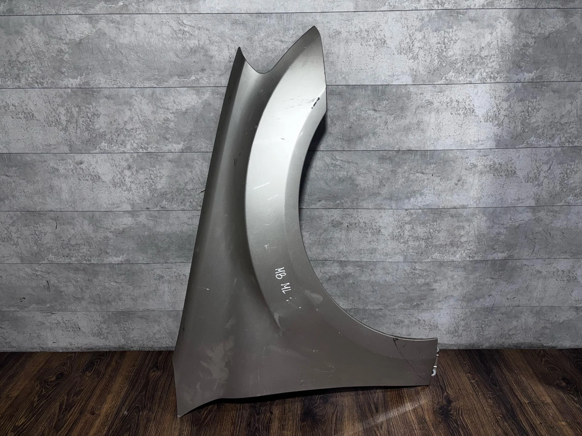 крыло переднее правое Mercedes-Benz M W164