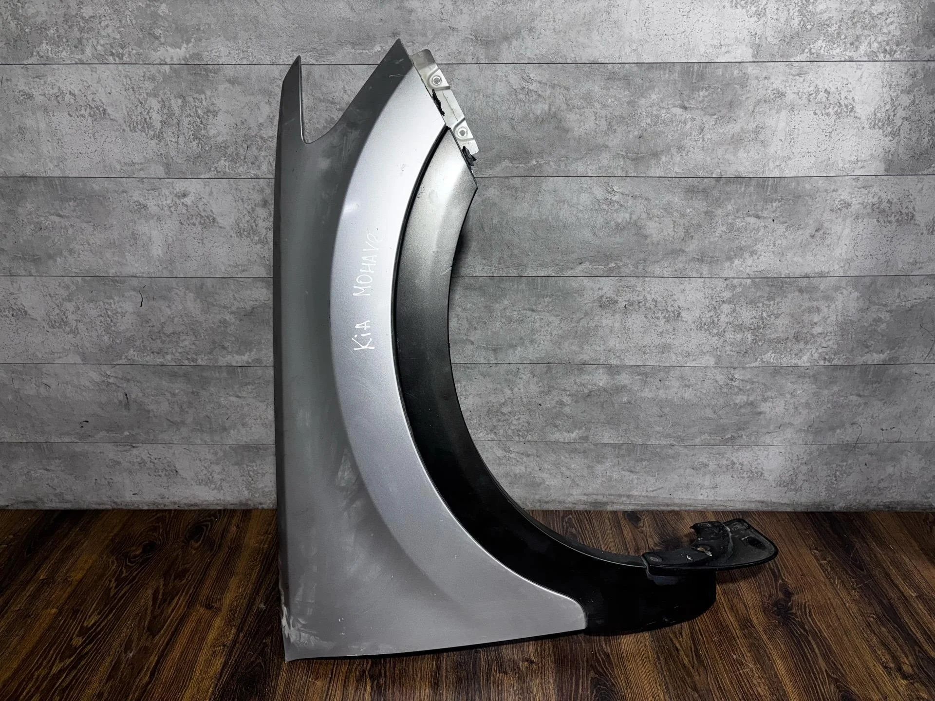 крыло правое Kia Mohave