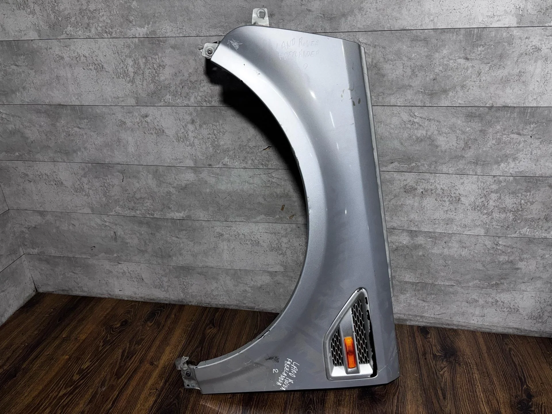 крыло левое Land Rover Freelander 2