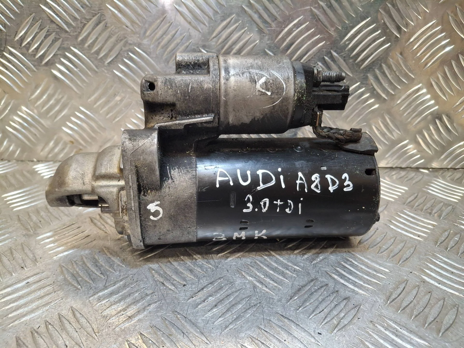 стартер Audi A8 D3/4E