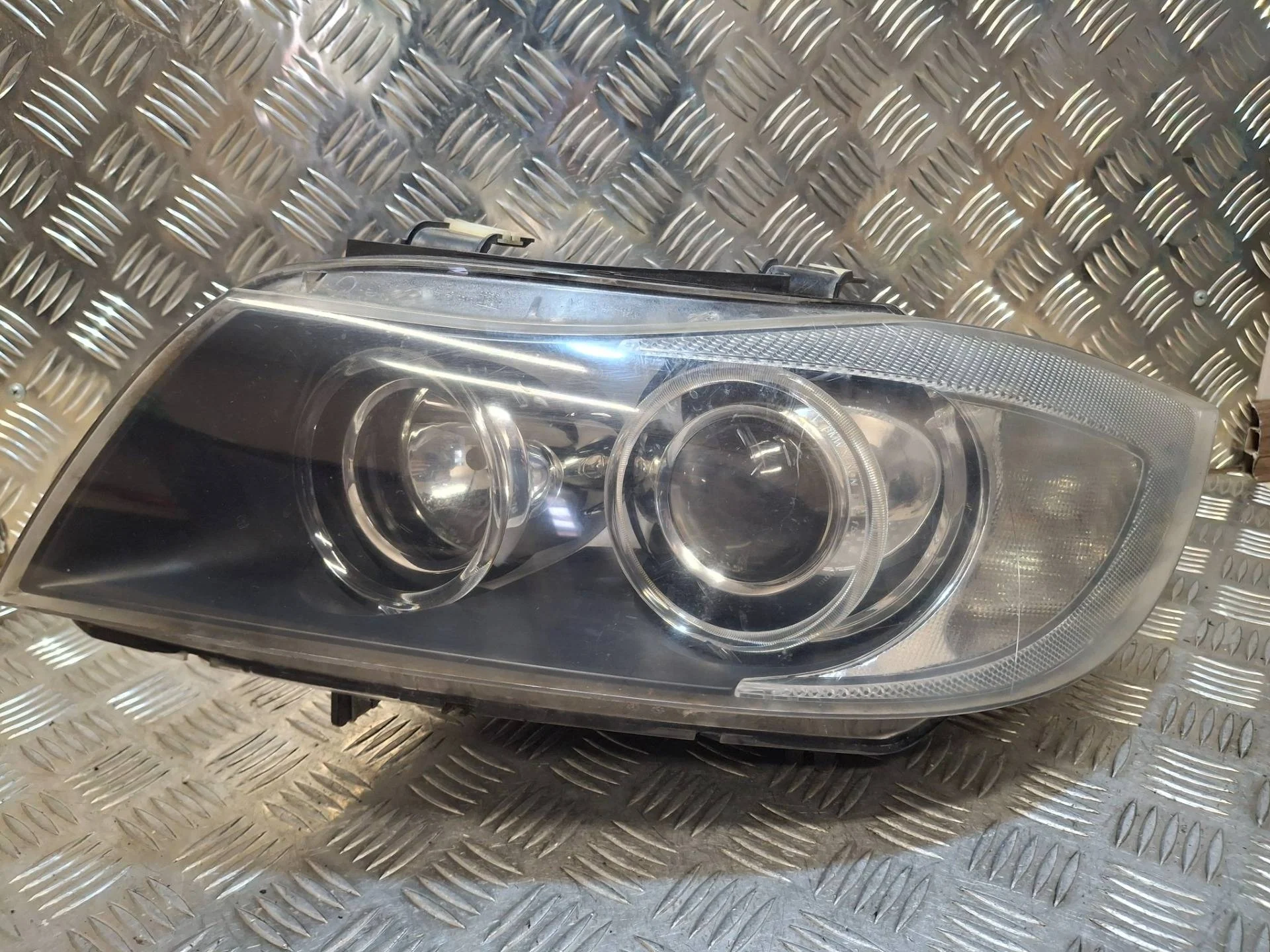 фара левая BMW 3 E90/E91/E92/E93