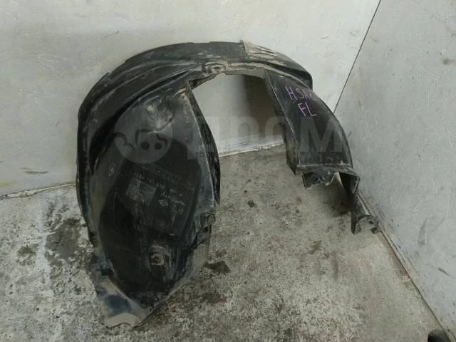 Подкрылок передний Renault Duster I (2010—2015)