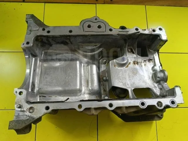 Картер Hyundai Solaris I (2010—2014)