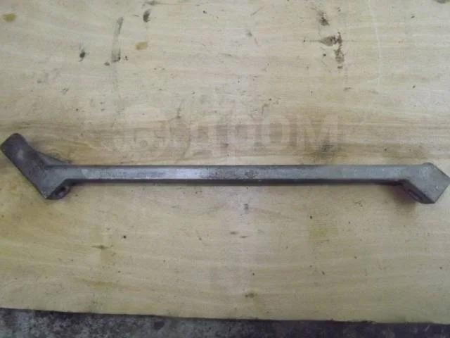 Кронштейн генератора Renault Duster I (2010—2015)