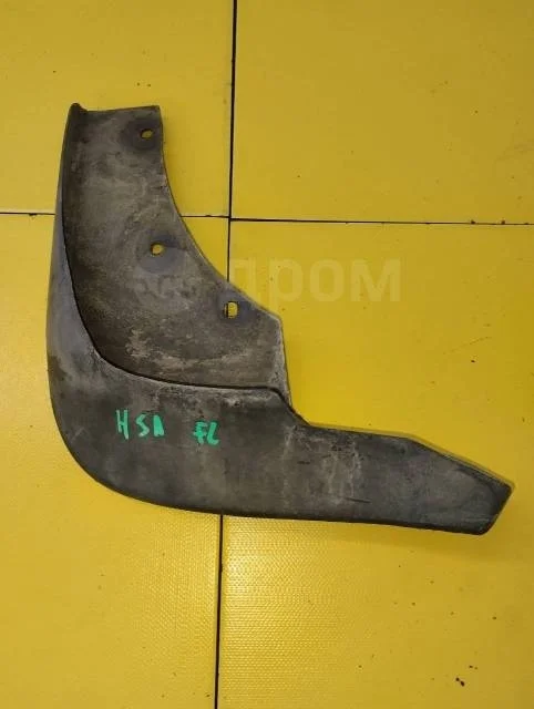 Брызговик передний левый Renault Duster I (2010—2015)