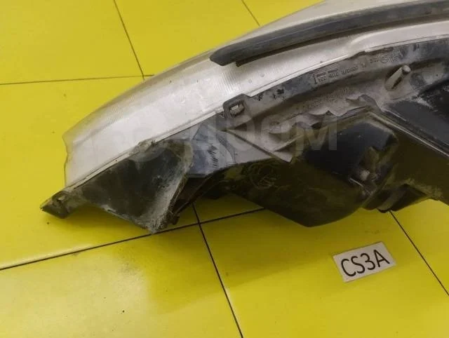 Фара правая Mitsubishi Lancer IX (2000—2007)