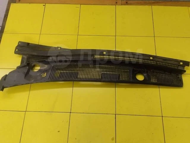 Жабо (накладка дворников) Mitsubishi Lancer IX (2000—2007)